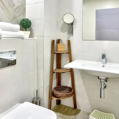 ホテル Ihot@l Sunny 4*