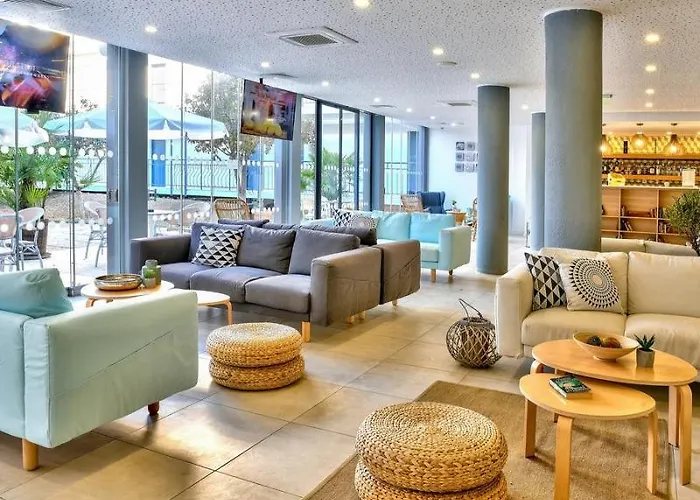 Ihot@l Sunny ساني بيتش