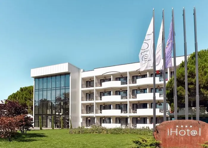 Ihot@l Sunny فندق 4*