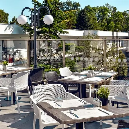 Hotel Ihot@l Sunny 4*